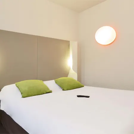 Hotel Campanile Centre - Berges Du Rhone