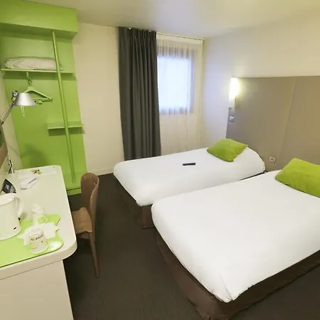 Hotell Campanile Centre - Berges Du Rhone Lyon