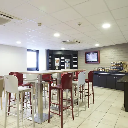 Campanile Centre - Berges Du Rhone