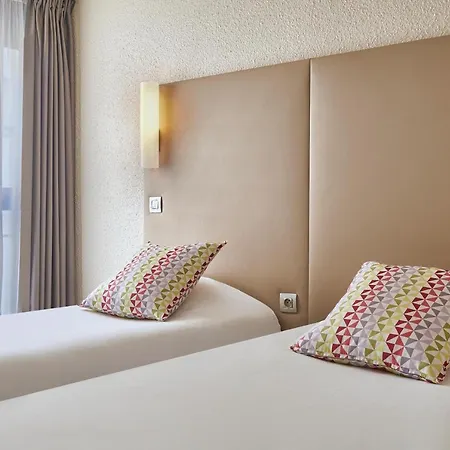 Hotel Campanile Centre - Berges Du Rhone Lyon