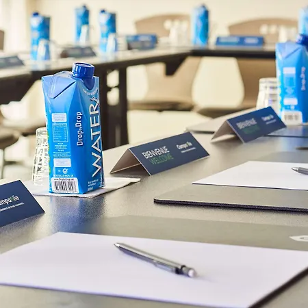 Campanile Centre - Berges Du Rhone Hotel