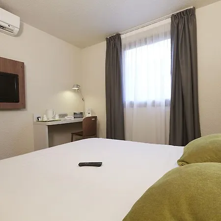 Campanile Centre - Berges Du Rhone Hotel 3*