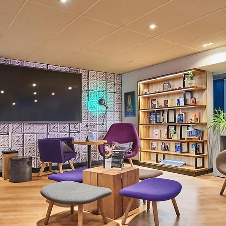 Campanile Centre - Berges Du Rhone Отель Лион