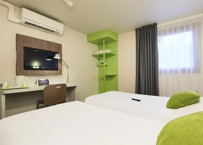 Campanile Centre - Berges Du Rhone Hotel Lyon