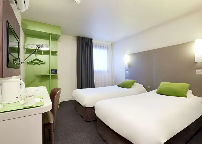 Hotel Campanile Centre - Berges Du Rhone Lyon
