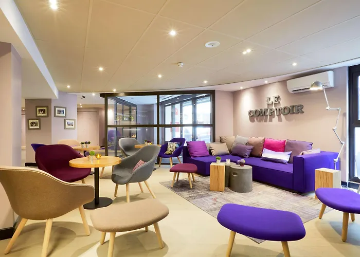 Campanile Centre - Berges Du Rhone 3*