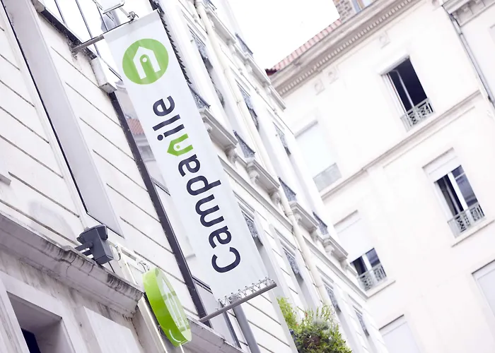 Campanile Centre - Berges Du Rhone 3* Лион