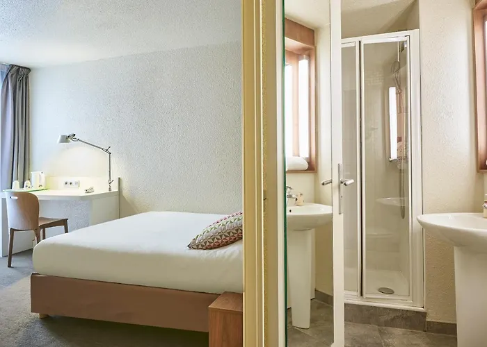 Hotel Campanile Centre - Berges Du Rhone Lyon