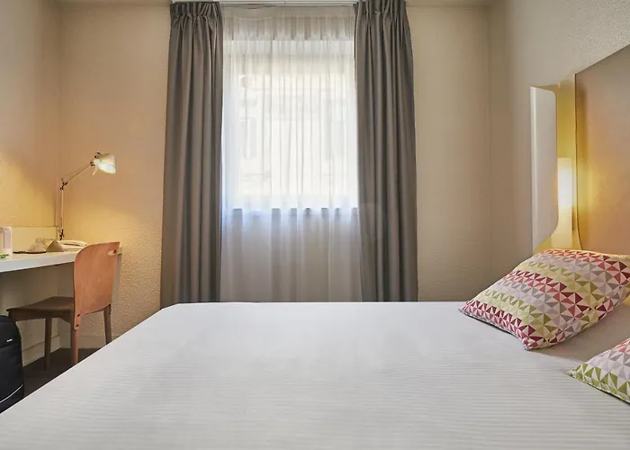 Campanile Centre - Berges Du Rhone