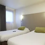Hotel Campanile Centre - Berges Du Rhone Lyon