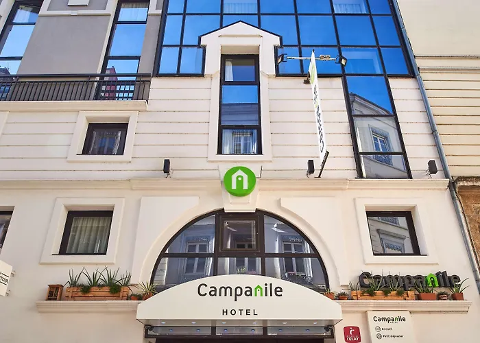 Campanile Centre - Berges Du Rhone 3*